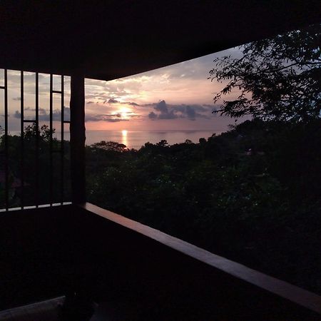 Casa Miramar Villa อูวีตา ภายนอก รูปภาพ